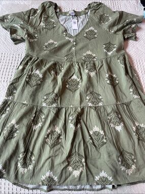 Old Navy Olive Green Floral Mini Dress